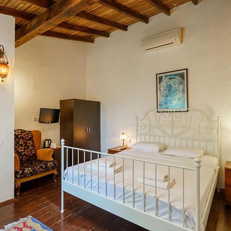 Ephesus Lodge كيرازلي المظهر الخارجي الصورة