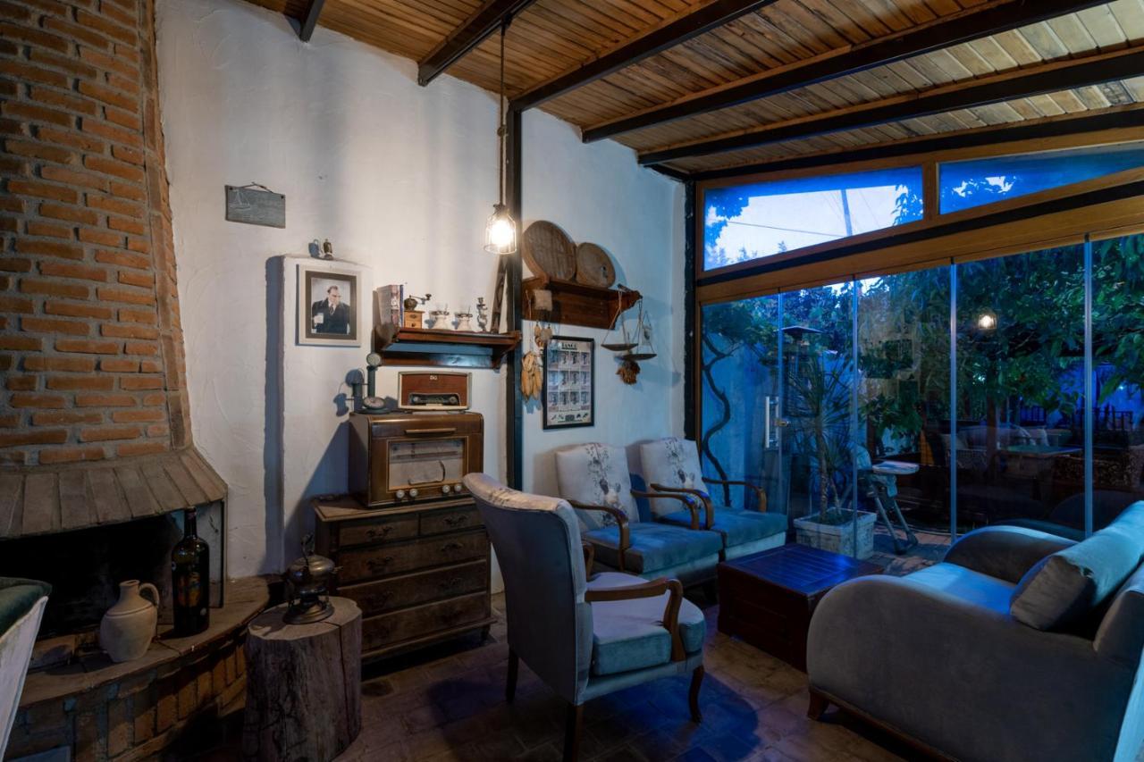Ephesus Lodge كيرازلي المظهر الخارجي الصورة
