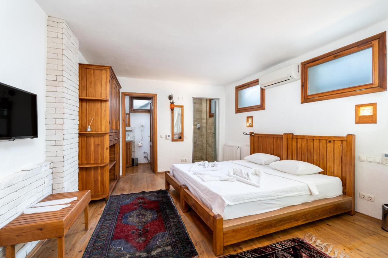 Ephesus Lodge كيرازلي المظهر الخارجي الصورة