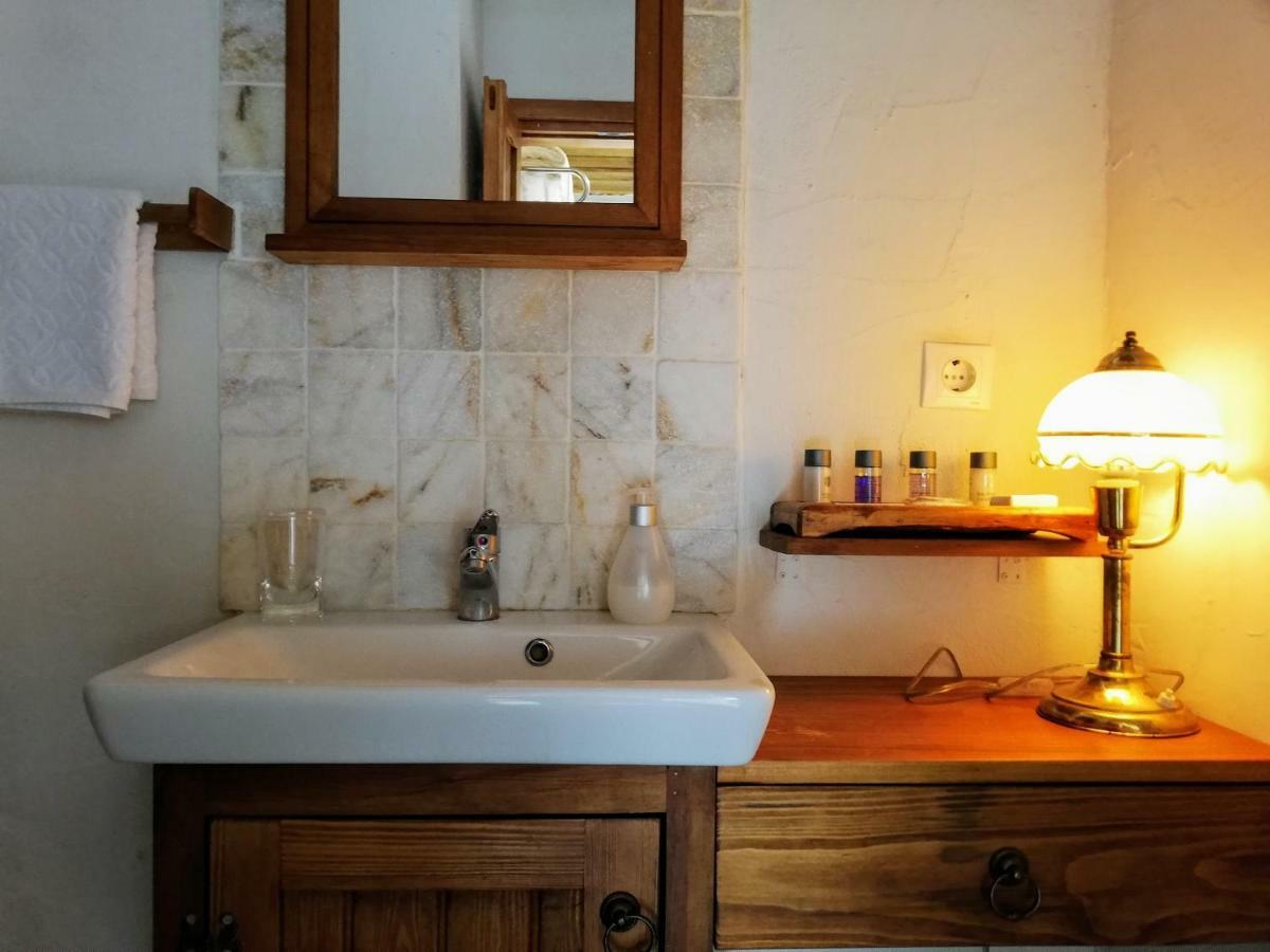 Ephesus Lodge كيرازلي المظهر الخارجي الصورة